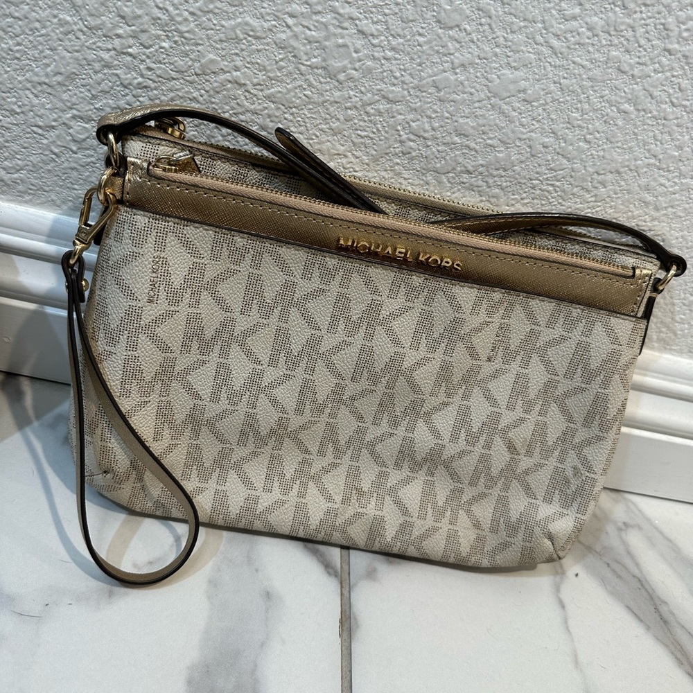 Michael Kors side handbag